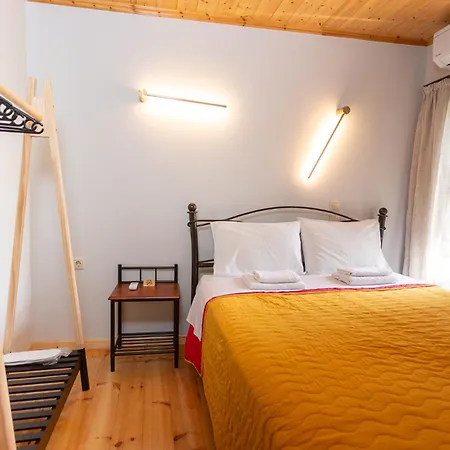 To Spiti Sto Castro Apartment Nafpaktos Exterior photo