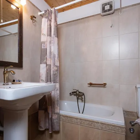 To Spiti Sto Castro Apartment Nafpaktos Exterior photo