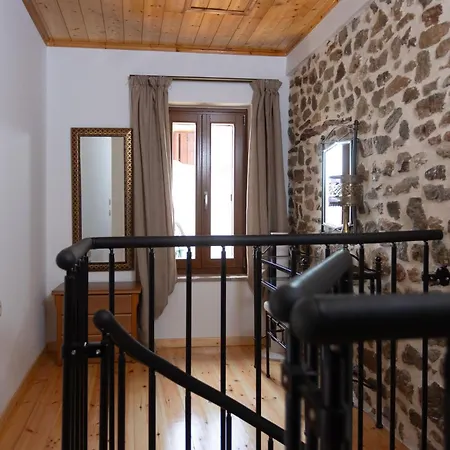 To Spiti Sto Castro Apartment Nafpaktos Exterior photo