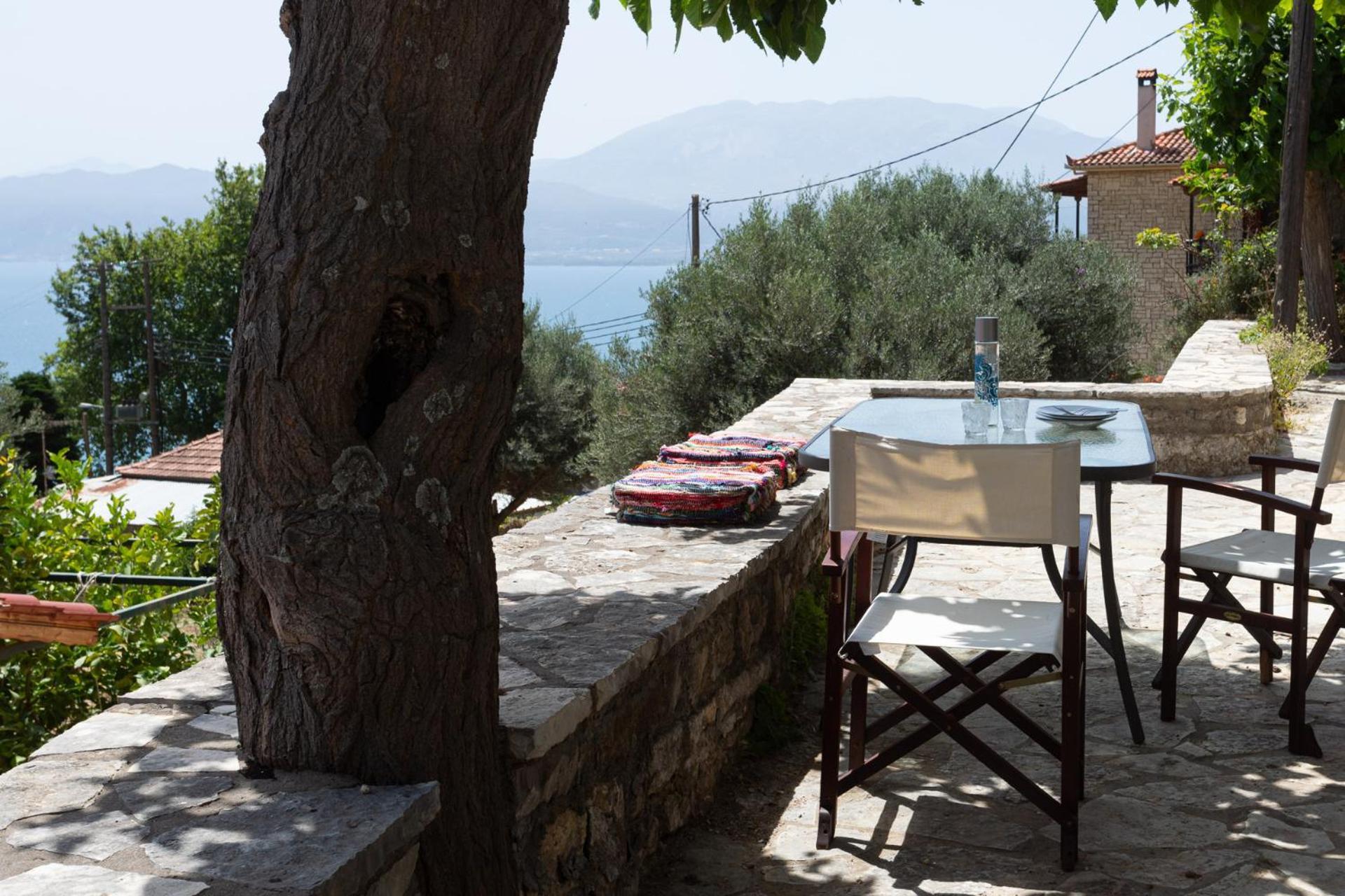 Apartment To Spiti Sto Castro
